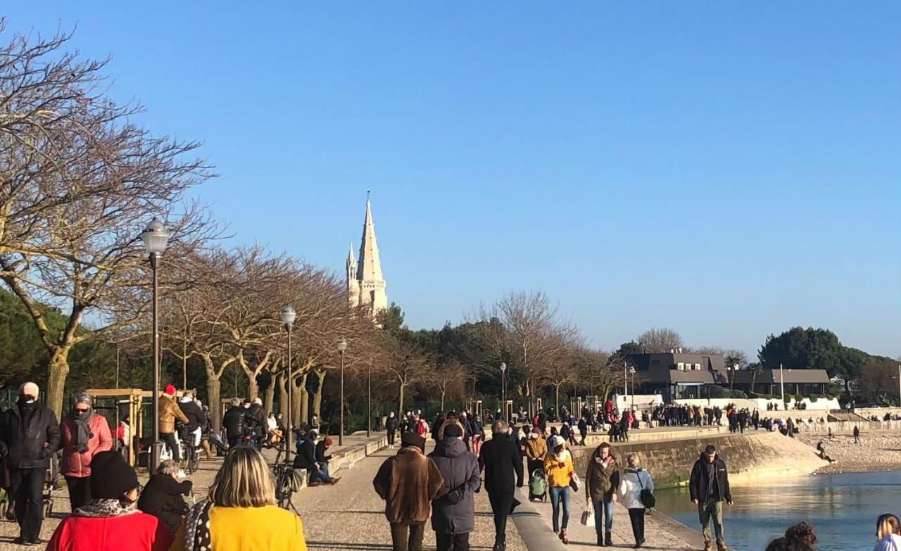 Nuit Insolite Sur Un Voilier Au Coeur De La Rochelle La Rochelle  Kültér fotó