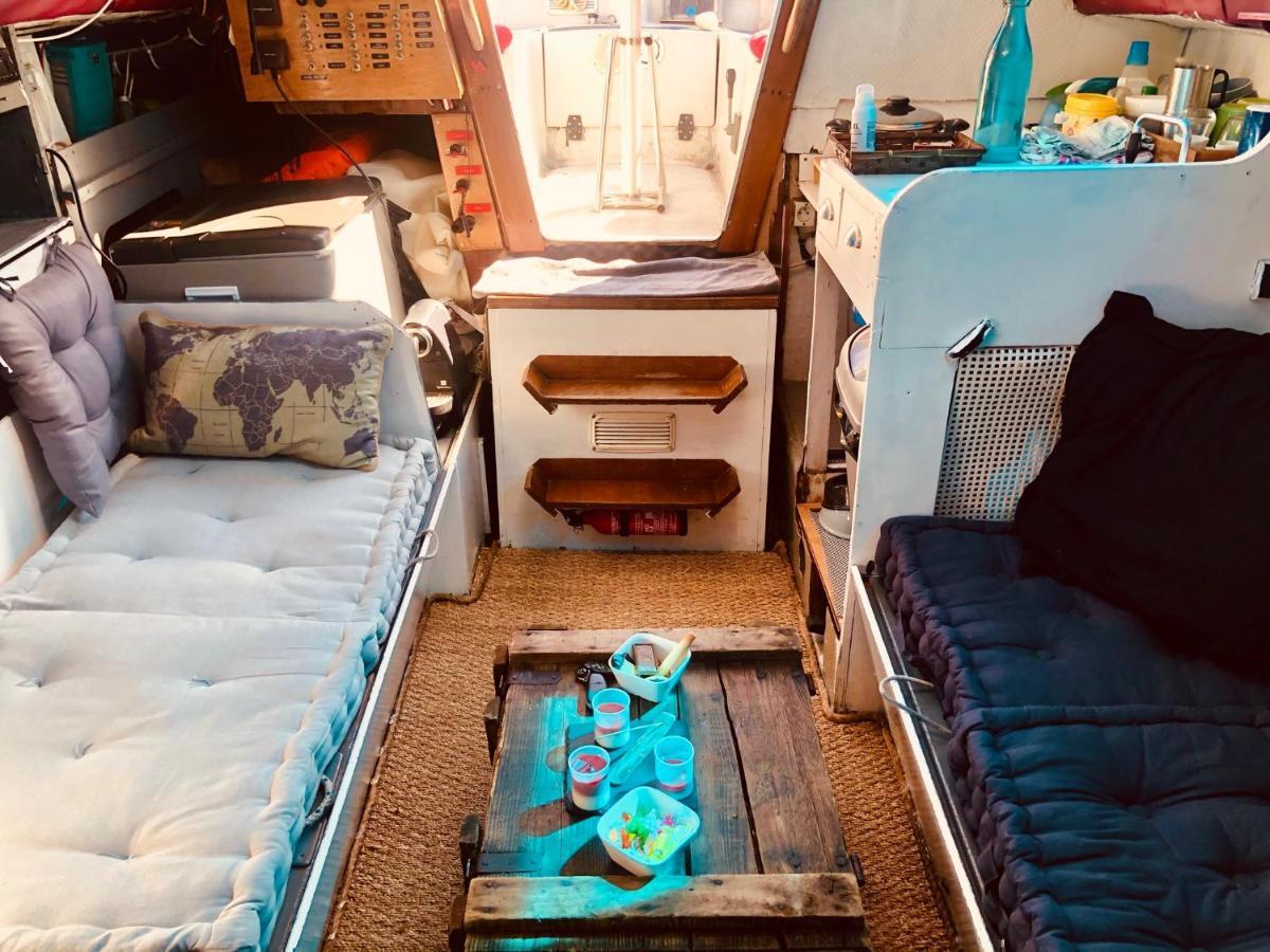 Nuit Insolite Sur Un Voilier Au Coeur De La Rochelle La Rochelle  Kültér fotó