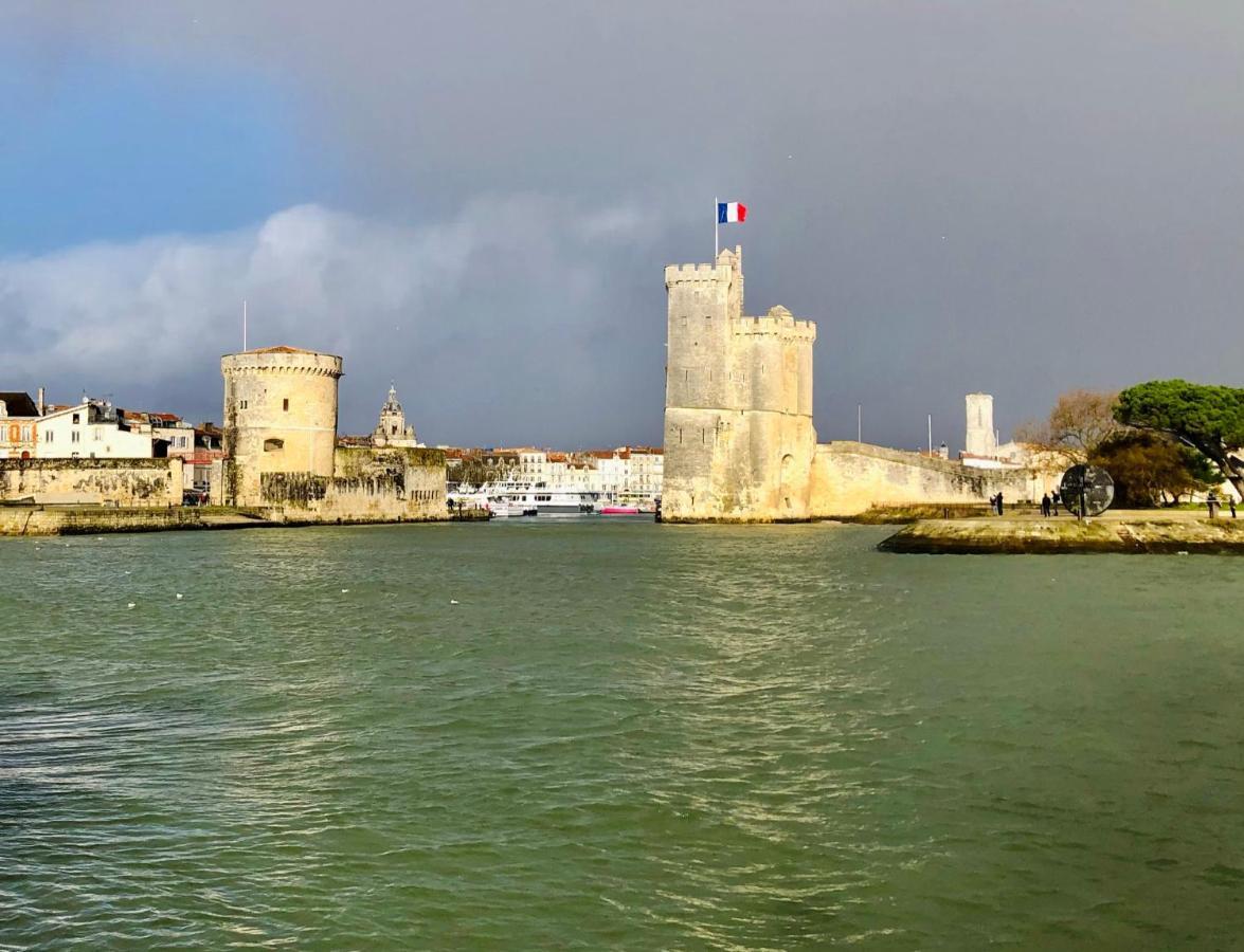 Nuit Insolite Sur Un Voilier Au Coeur De La Rochelle La Rochelle  Kültér fotó